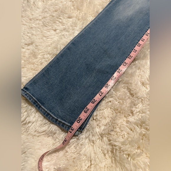 Lucky Brand Los Angeles Women’s Size 8/29 Brooke Straight Blue Denim Jeans EUC - Picture 4 of 11